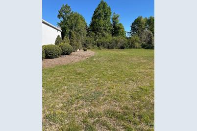 123 Francis Road, Hendersonville, NC 28792 - Photo 2