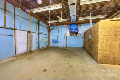 350 Henredon Road, Spruce Pine, NC 28777 - Photo 20