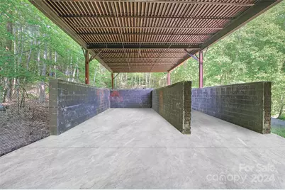 350 Henredon Road, Spruce Pine, NC 28777 - Photo 8