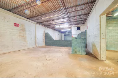 350 Henredon Road, Spruce Pine, NC 28777 - Photo 22