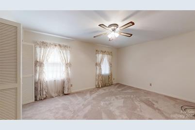 767 New Haw Creek Road, Asheville, NC 28805 - Photo 30