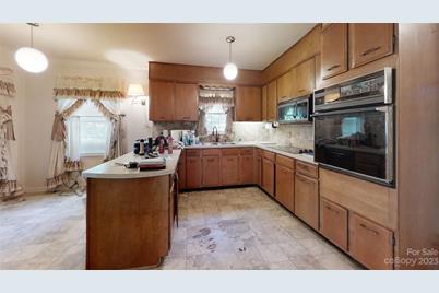 767 New Haw Creek Road, Asheville, NC 28805 - Photo 12