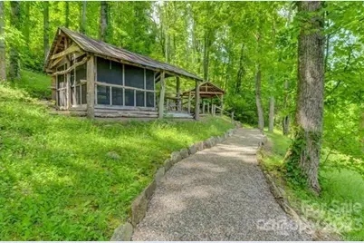 580 Freemont Drive, Leicester, NC 28748 - Photo 18