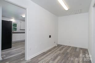 468 Deer Park Lake Rd, Spruce Pine, NC 28777 - Photo 8