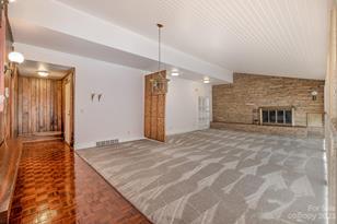 2756 Peachtree Rd, Statesville, NC 28625 - Photo 10