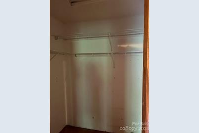 2752 Old Highway 221 None S, Marion, NC 28752 - Photo 16