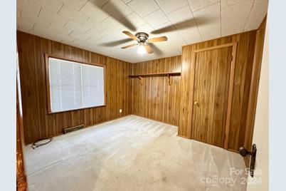 565 Neely Road, Brevard, NC 28712 - Photo 16