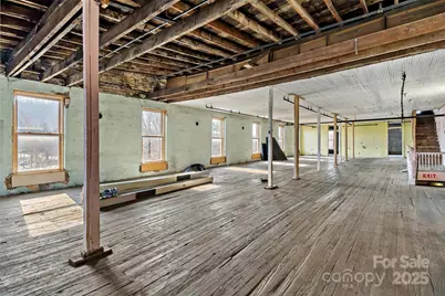 45 Depot Street, Marion, NC 28752 - Photo 44