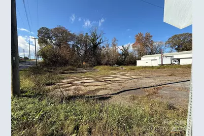 130 11th Street Place SW, Hickory, NC 28602 - Photo 4