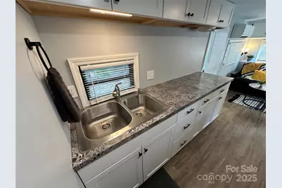 112 Sycamore Street, New London, NC 28127 - Photo 8