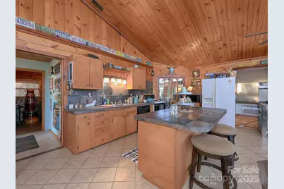 6860 Shade Tree Lane, Sherrills Ford, NC 28673 - Photo 14