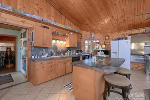 6860 Shade Tree Ln, Sherrills Ford, NC 28673 - Photo 14