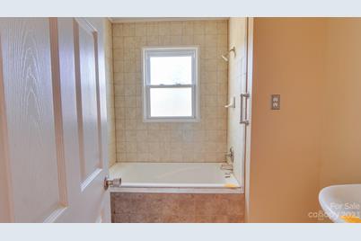 14 & 16 Rosebud Lane, Hendersonville, NC 28739 - Photo 44