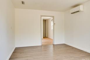 14 & 16 Rosebud Ln, Hendersonville, NC 28739 - Photo 8