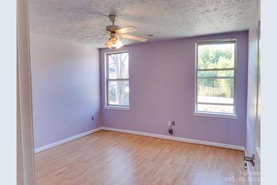 14 & 16 Rosebud Lane, Hendersonville, NC 28739 - Photo 24