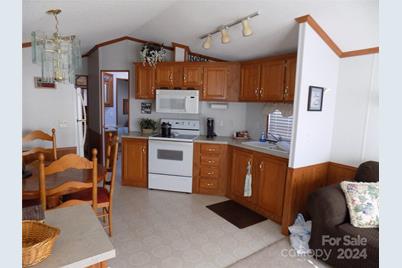 43 Pike Point, Waynesville, NC 28785 - Photo 4