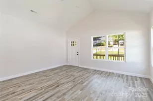 213 Sheffield Dr, York, SC 29745 - Photo 6