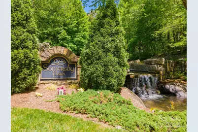 98 Flameleaf Lane, Hendersonville, NC 28739 - Photo 8