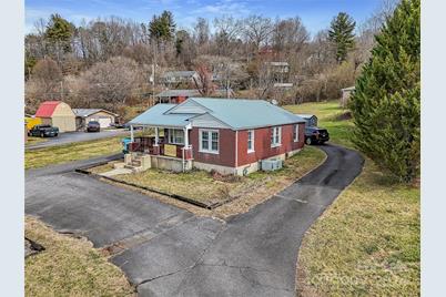 286 Skyland Drive, Sylva, NC 28779 - Photo 2