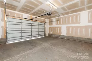 417 Prine Pl, Charlotte, NC 28213 - Photo 42