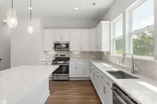 417 Prine Pl, Charlotte, NC 28213 - Photo 12