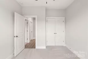 413 Prine Pl, Charlotte, NC 28213 - Photo 36