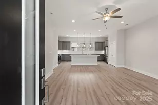 413 Prine Pl, Charlotte, NC 28213 - Photo 8