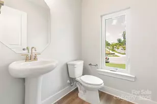 413 Prine Pl, Charlotte, NC 28213 - Photo 22