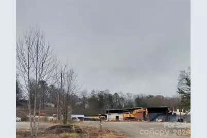 102 Sanford Drive, Morganton, NC 28680 - Photo 4