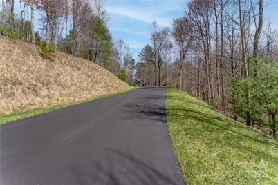 205 Claridge Way, Hendersonville, NC 28739 - Photo 16