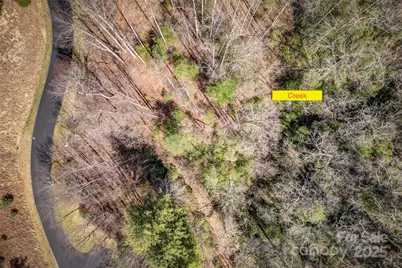 205 Claridge Way, Hendersonville, NC 28739 - Photo 4