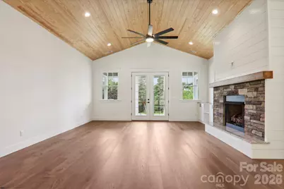 62 Maple Knoll Drive, Hendersonville, NC 28792 - Photo 8