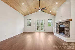 62 Maple Knl Dr, Hendersonville, NC 28792 - Photo 8