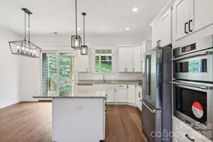 62 Maple Knl Dr, Hendersonville, NC 28792 - Photo 22