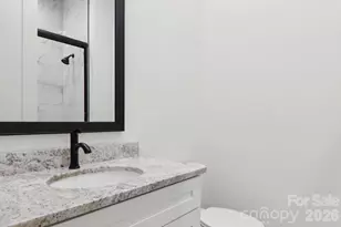 20 Maple Knl Dr, Hendersonville, NC 28792 - Photo 10