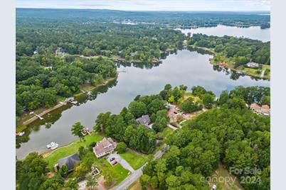 2884 Lake Road, Ridgeway, SC 29130 - Photo 2