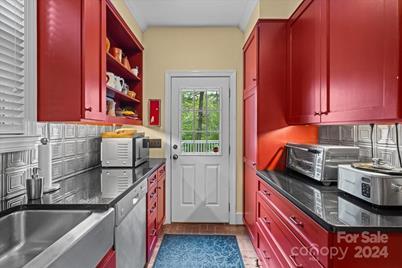 2884 Lake Road, Ridgeway, SC 29130 - Photo 14