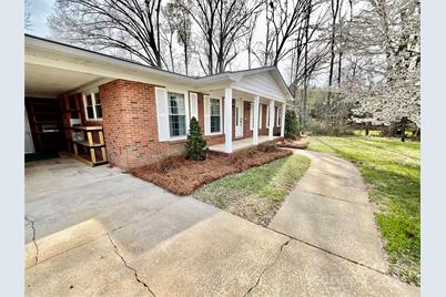 1960 Monza Drive, Albemarle, NC 28001 - Photo 2