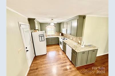 1960 Monza Drive, Albemarle, NC 28001 - Photo 10