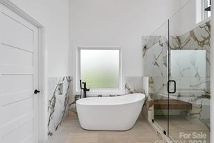 18 Sand Hill Rd, Asheville, NC 28806 - Photo 28