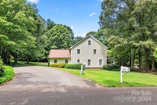 205 Vauxhall Dr, Shelby, NC 28150 - Photo 6