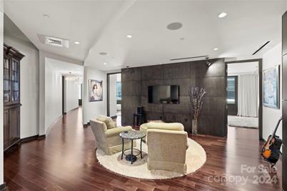 139 S Tryon Street #6, Charlotte, NC 28202 - Photo 26