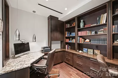 139 S Tryon Street #6, Charlotte, NC 28202 - Photo 24