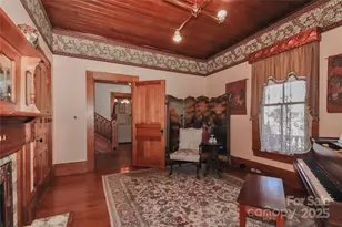 235 Walnut St, Statesville, NC 28677 - Photo 10