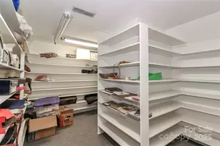 235 Walnut St, Statesville, NC 28677 - Photo 36