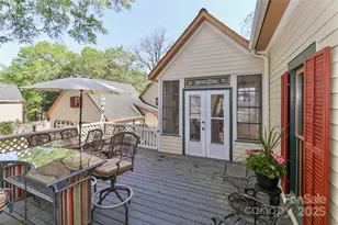 235 Walnut St, Statesville, NC 28677 - Photo 38