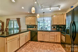 145 Fox Glen Dr, Arden, NC 28704 - Photo 24