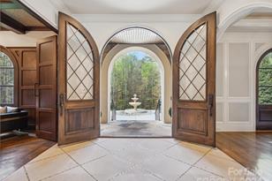 9044 Island Point Rd, Charlotte, NC 28278 - Photo 10