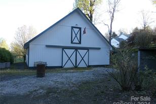 288 Firetower Rd, Spruce Pine, NC 28777 - Photo 24