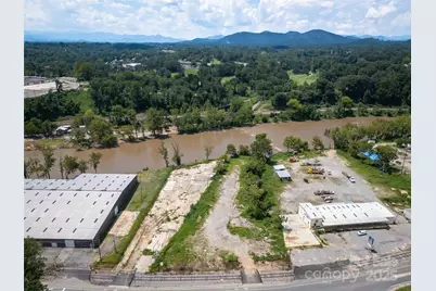 458 Riverside Drive, Asheville, NC 28801 - Photo 2